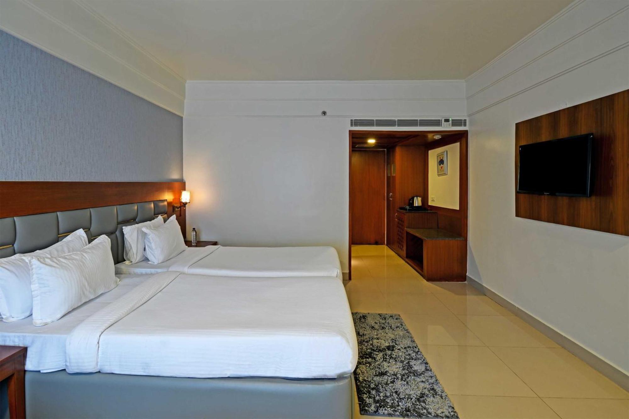 Hotel Palette Madhapur Hyderabad Exterior foto
