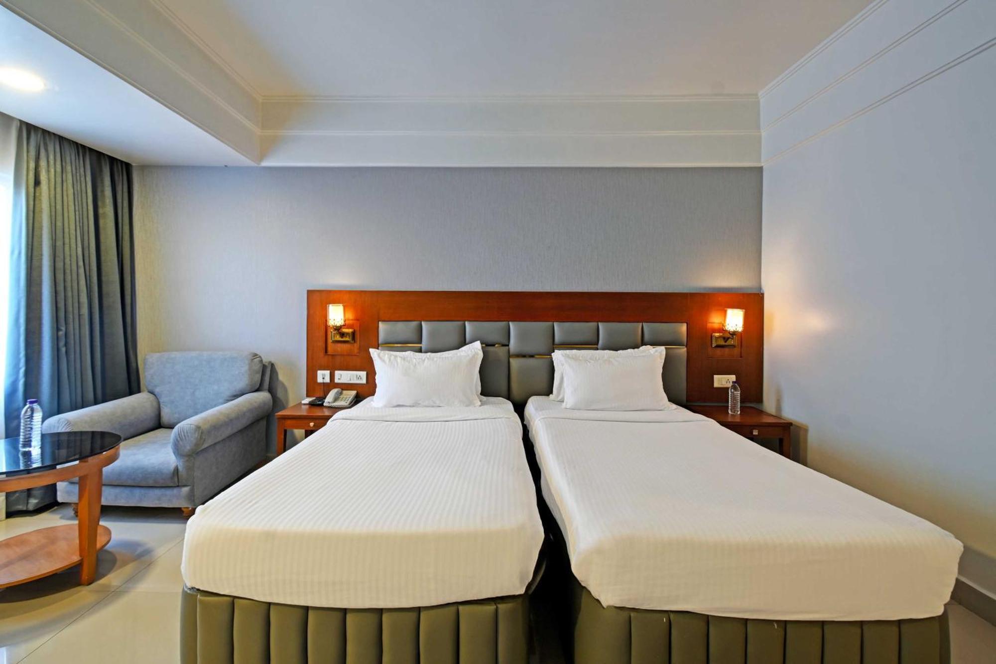 Hotel Palette Madhapur Hyderabad Exterior foto